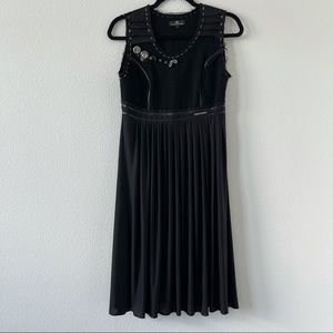 Gumanize sleeveless dress